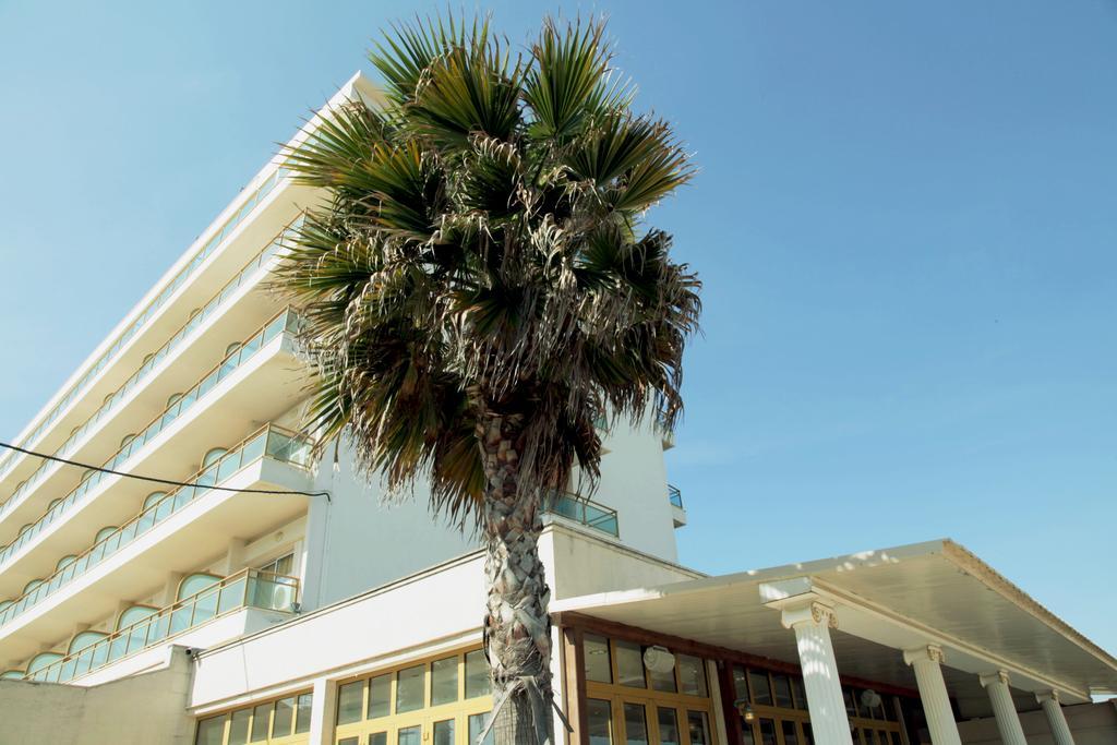 אגיה טריאדה Santa Beach Hotel מראה חיצוני תמונה